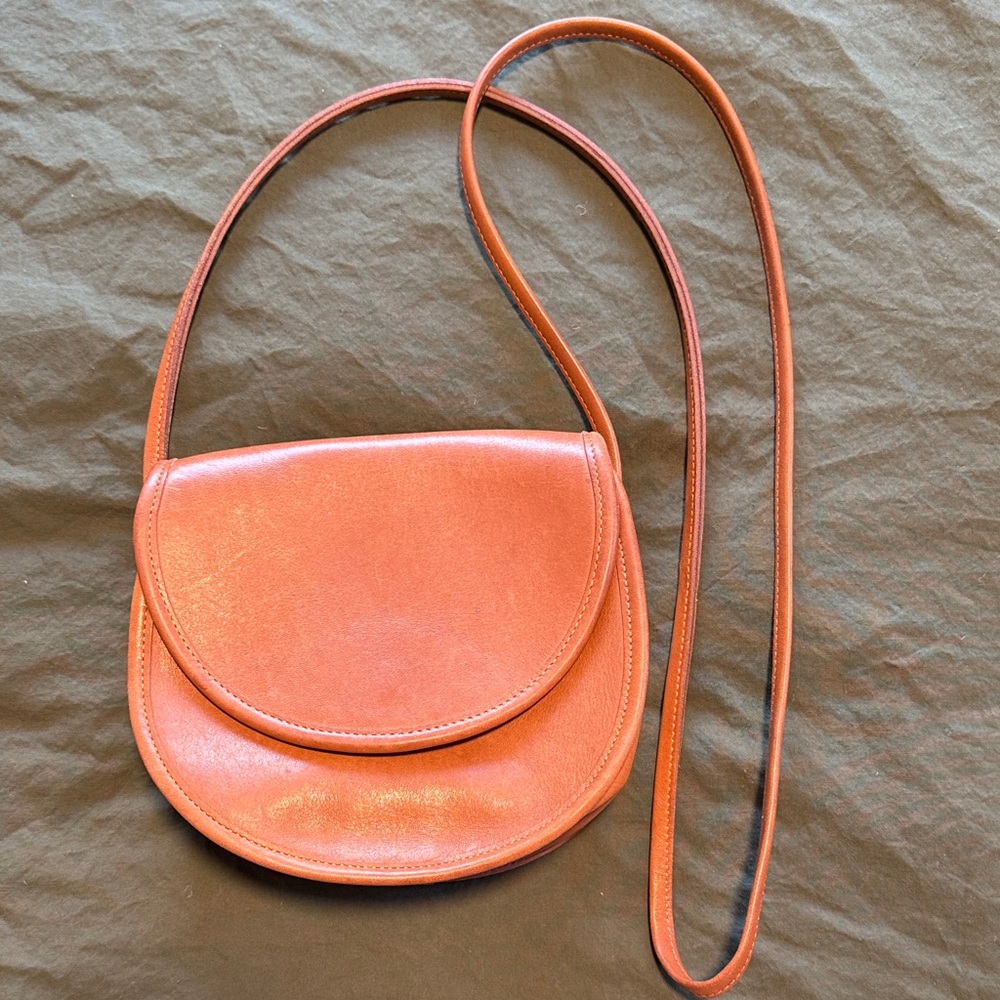 Vintage Coach Crossbody bag